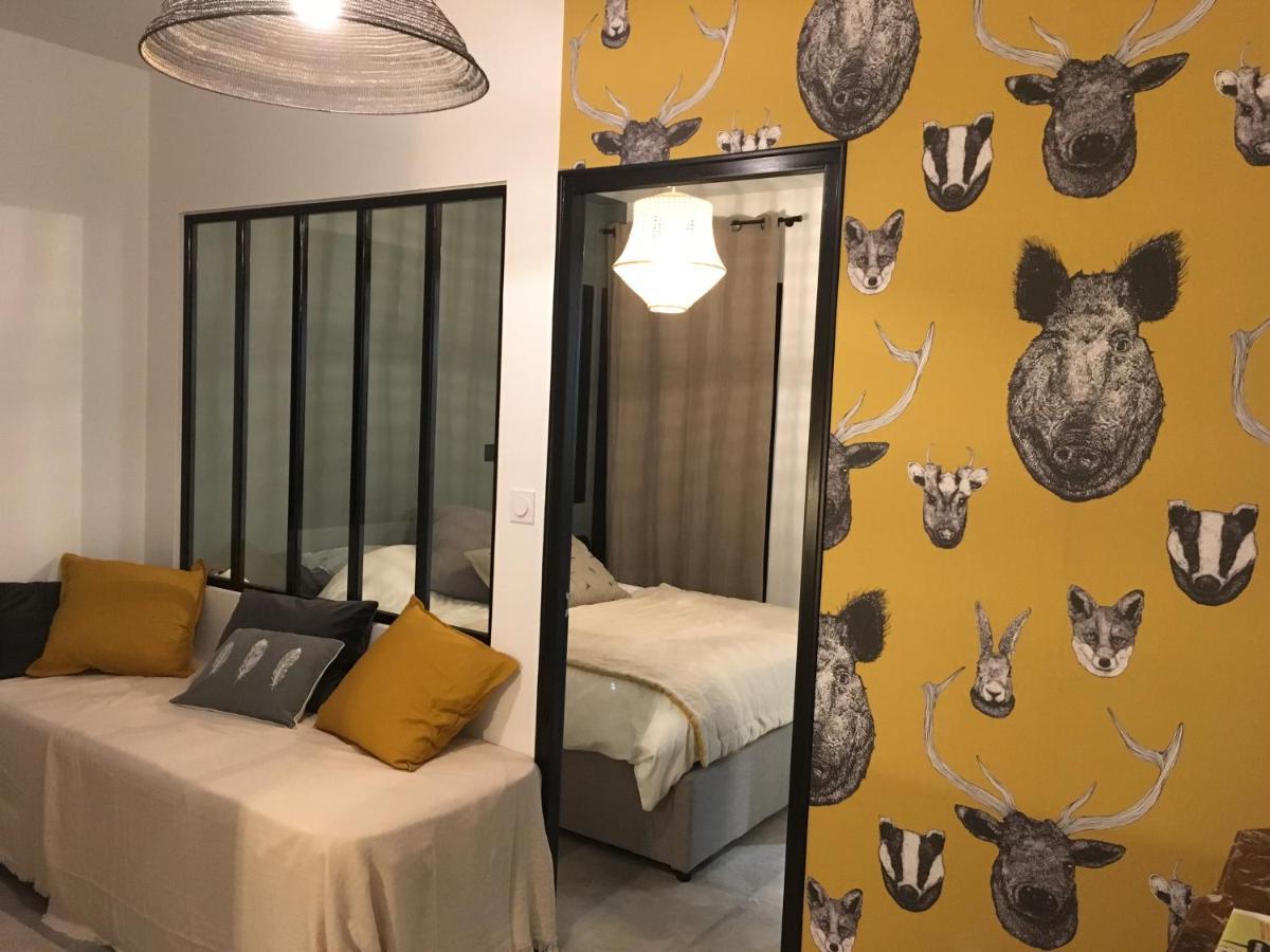 La De L'abbaye - Climatisation Et Petit Dej Bed & Breakfast Nantes